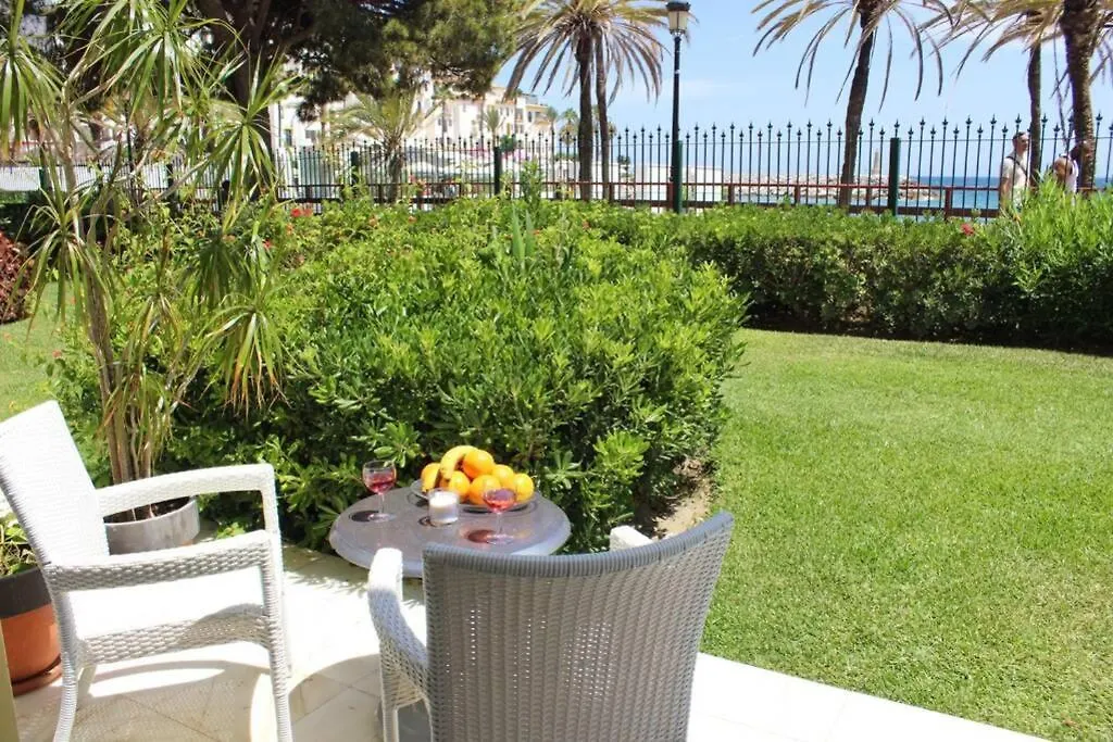 Puerto Banus Luxury Beachfront Apartment D Marbella Spanyolország